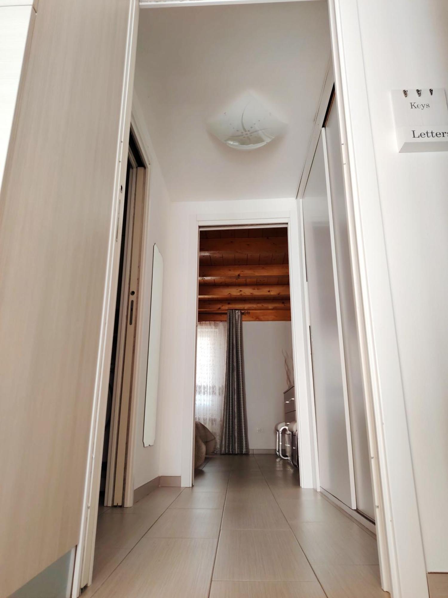 La Villa Gialla Аоста Экстерьер фото