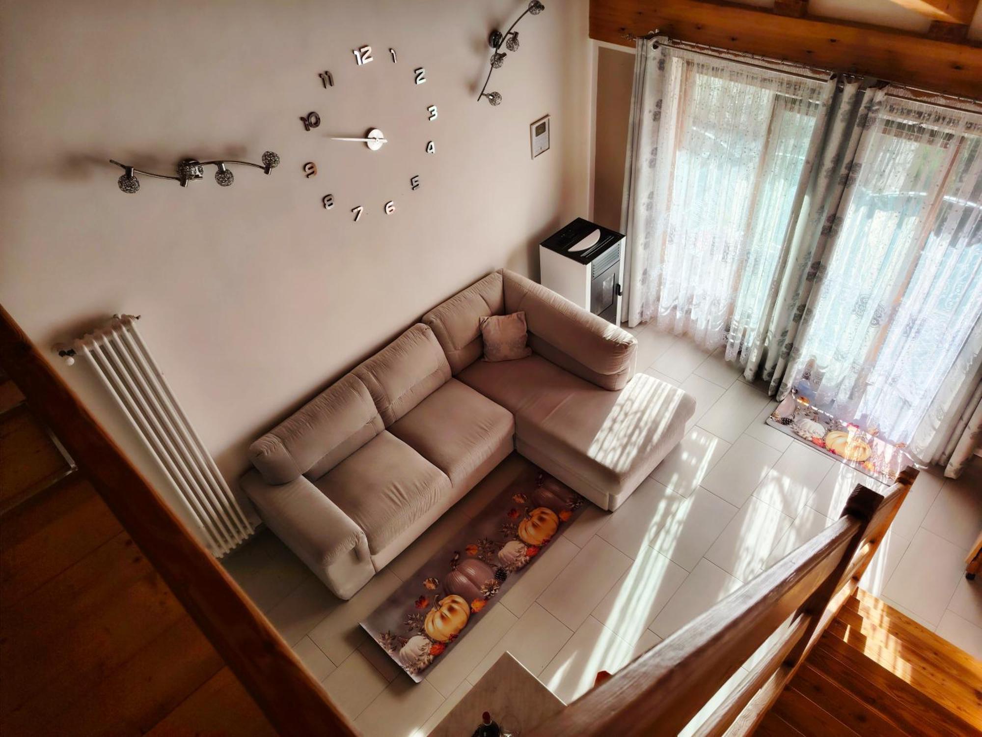 La Villa Gialla Аоста Экстерьер фото